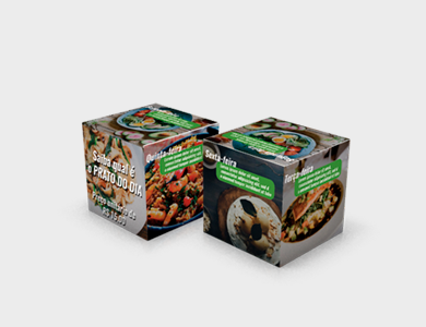 Cubo Couchê 300g Verniz Total Frente 8x8cm - 4x0 - 500 unid